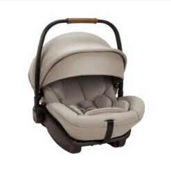 Nuna Seggiolino Auto Arra Next I-Size -Negozio Di Prodotti Per Bambini 0077886 nunaseggiolino auto arra next i size