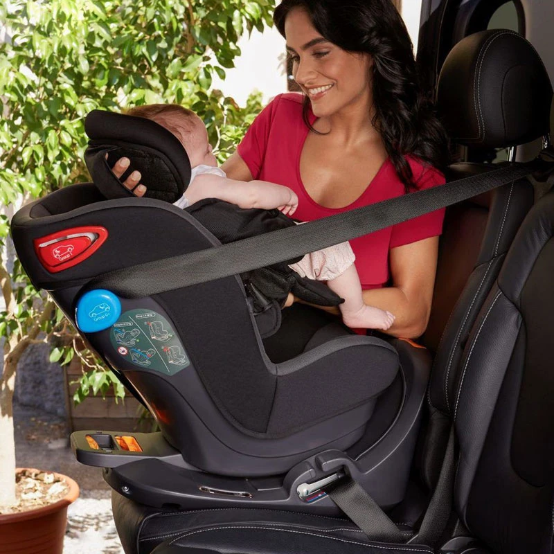 Chicco Seggiolino Auto 2Easy R44/04 Con Base Integrata, Da 0 A 4 Anni Circa, Max 18kg 7 Chicco Seggiolino Auto 2Easy R44/04 Con Base Integrata, Da 0 A 4 Anni Circa, Max 18kg - immagine 5