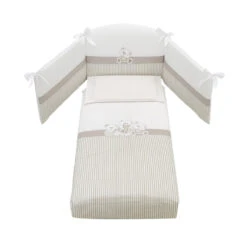 Tris B Letto + Bagnetto + Completo Piumone Mirtillo -Negozio Di Prodotti Per Bambini 0083830 tris b letto bagnetto completo piumone mirtillo