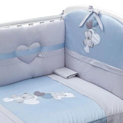 Picci Set 3pz Piumetto Imbottito, Paracolpi E Federa Letto Amelie 10 Picci Set 3pz Piumetto Imbottito, Paracolpi E Federa Letto Amelie -Negozio Di Prodotti Per Bambini 0093181 picci set 3pz piumetto imbottito paracolpi e federa letto amelie
