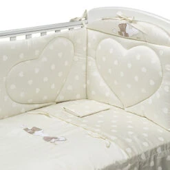 Picci Set 3pz Piumetto Imbottito, Paracolpi E Federa Con Cuori Per Letto Amelie -Negozio Di Prodotti Per Bambini 0093209 picci set 3pz piumetto imbottito paracolpi e federa con cuori per letto amelie