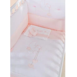 Picci Set 3pz Lenzuolino, Coprimaterasso E Federa Ricamati Per Letto Lila -Negozio Di Prodotti Per Bambini 0094959 picci set 3pz lenzuolino coprimaterasso e federa ricamati per letto lila