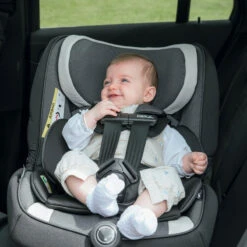 Peg Perego Seggiolino Auto Primo Viaggio 360 Con Base Girevole Per Bambini Da 0 A 4 Anni -Negozio Di Prodotti Per Bambini 0106555 peg perego seggiolino auto primo viaggio 360 con base girevole per bambini da 0 a 4 anni